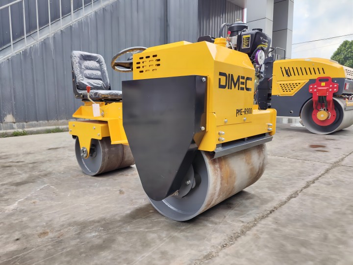 Road Roller PME-R900