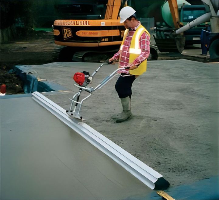 Surface Finishing Screed